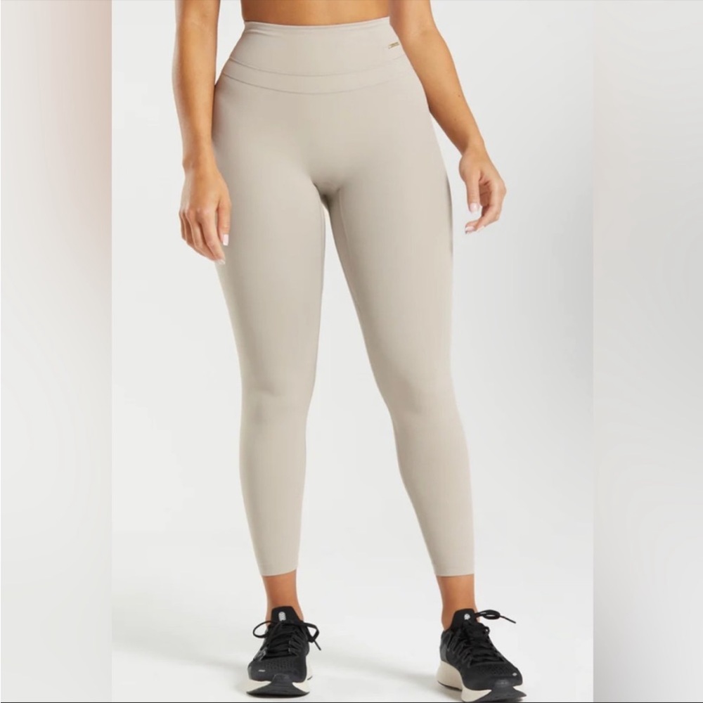 Whitney Simmons GymShark Leggings, Taupe